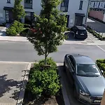 New House, Private In A Peaceful Neighborhood