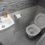 New House, Private In A Peaceful Neighborhood *